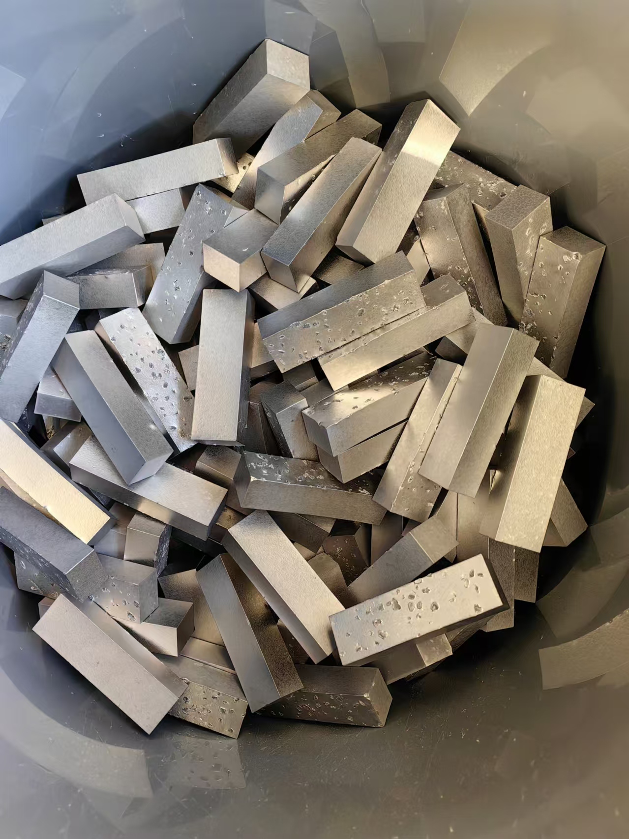 TM钢结合金在花岗岩破碎中起到重大作用有哪些